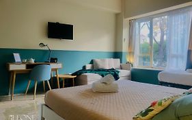 Leone Suite B&B & Restaurant Aic